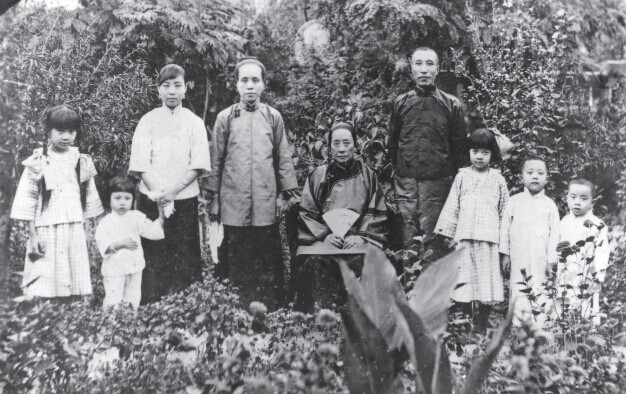 政治活动家杨度逝世